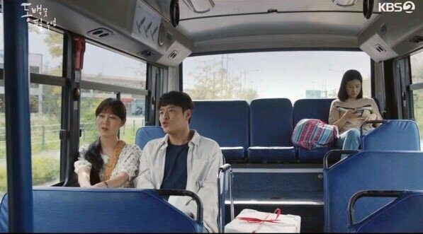 버스 안 상황으로 알아보는 바람기 테스트